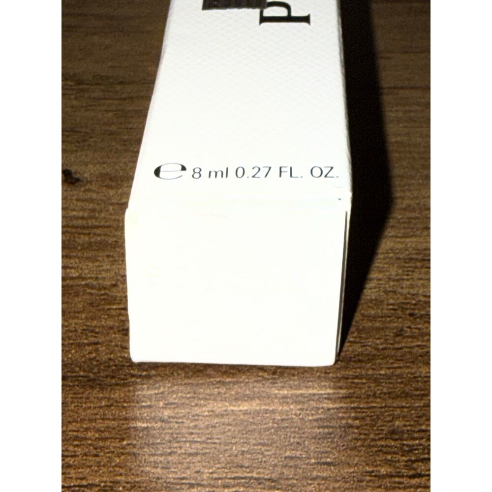 PRADA Beauty Micro-Correcting Concealer —MW6 Medium Warm (0.27 fl oz / 8 ml) NIB - Picture 5 of 6